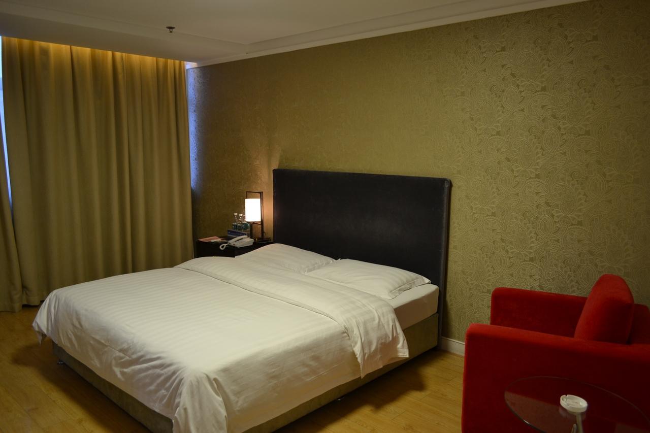 Weihai Sophia Hotel Exterior photo