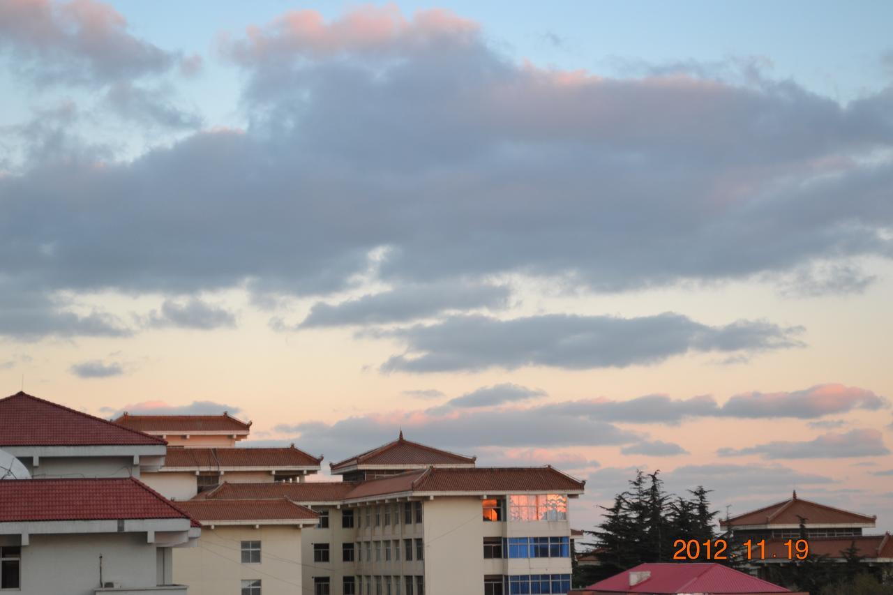 Weihai Sophia Hotel Exterior photo